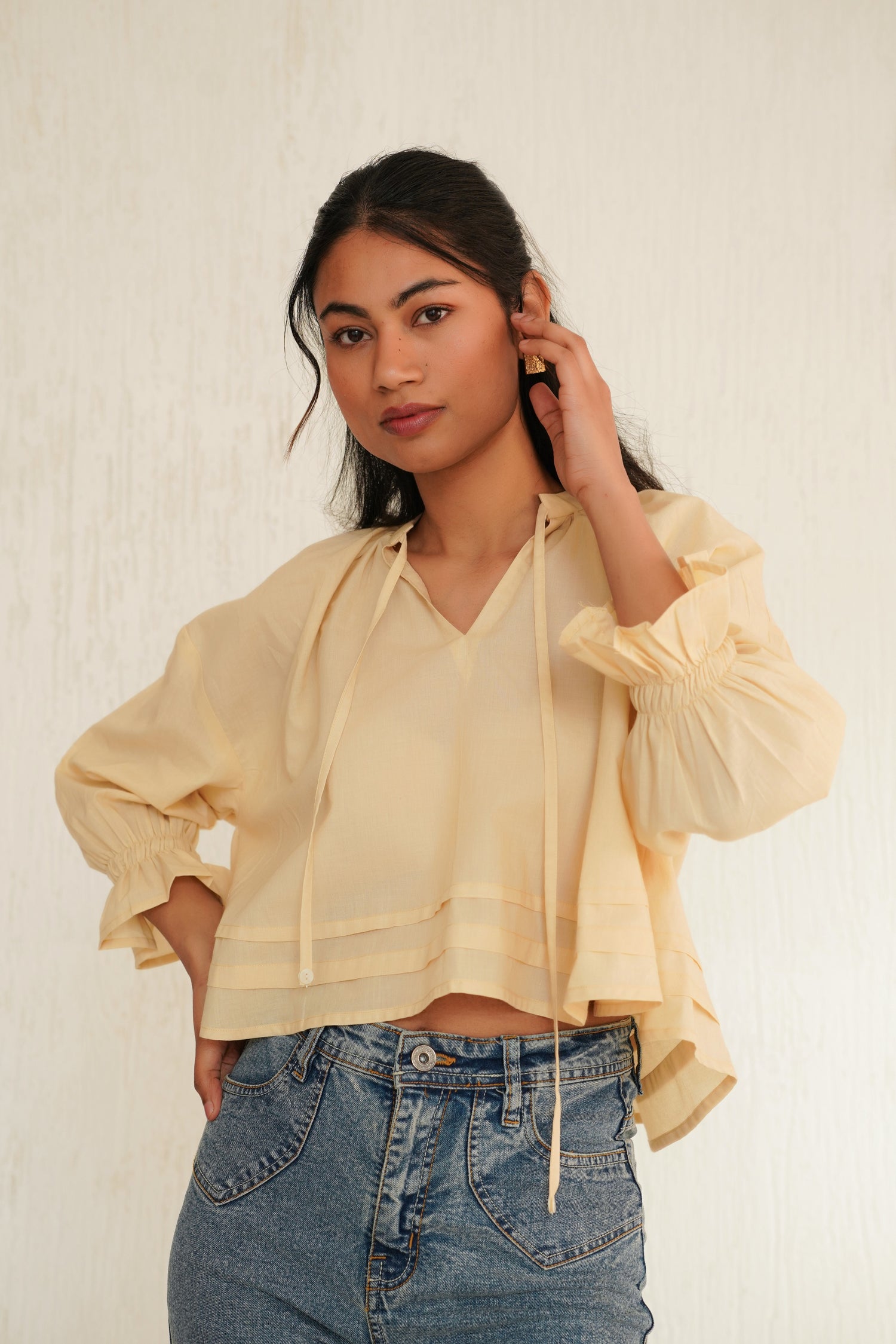 Sand Bed Beige Suki Top