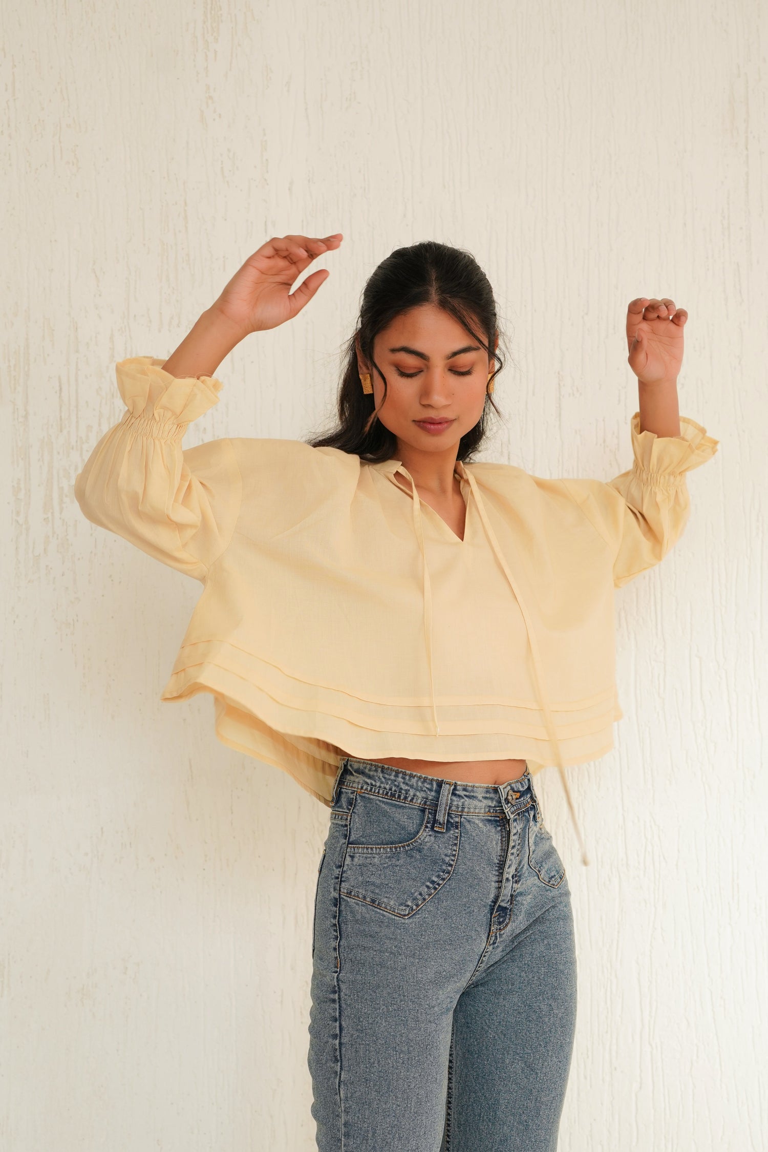 Sand Bed Beige Suki Top
