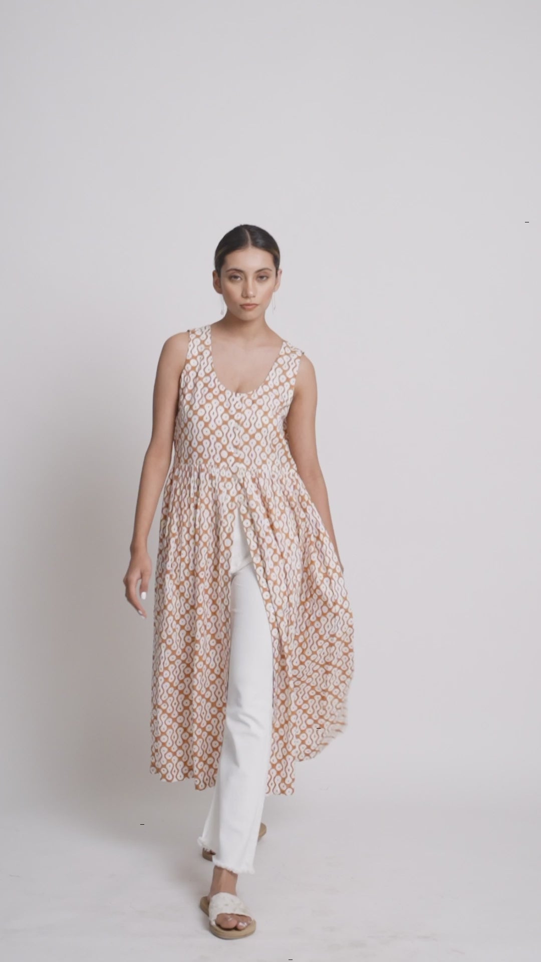 Pretzels Aziza Kurta