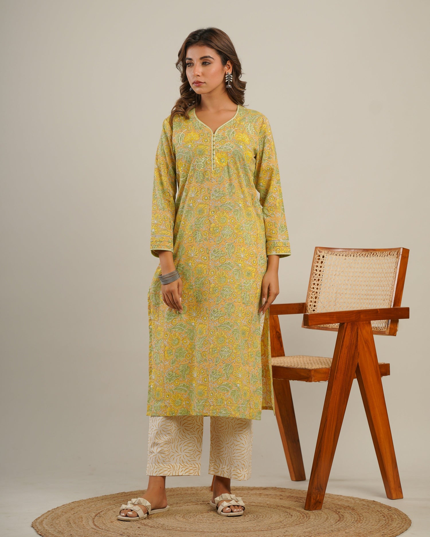 Shaira Kurta