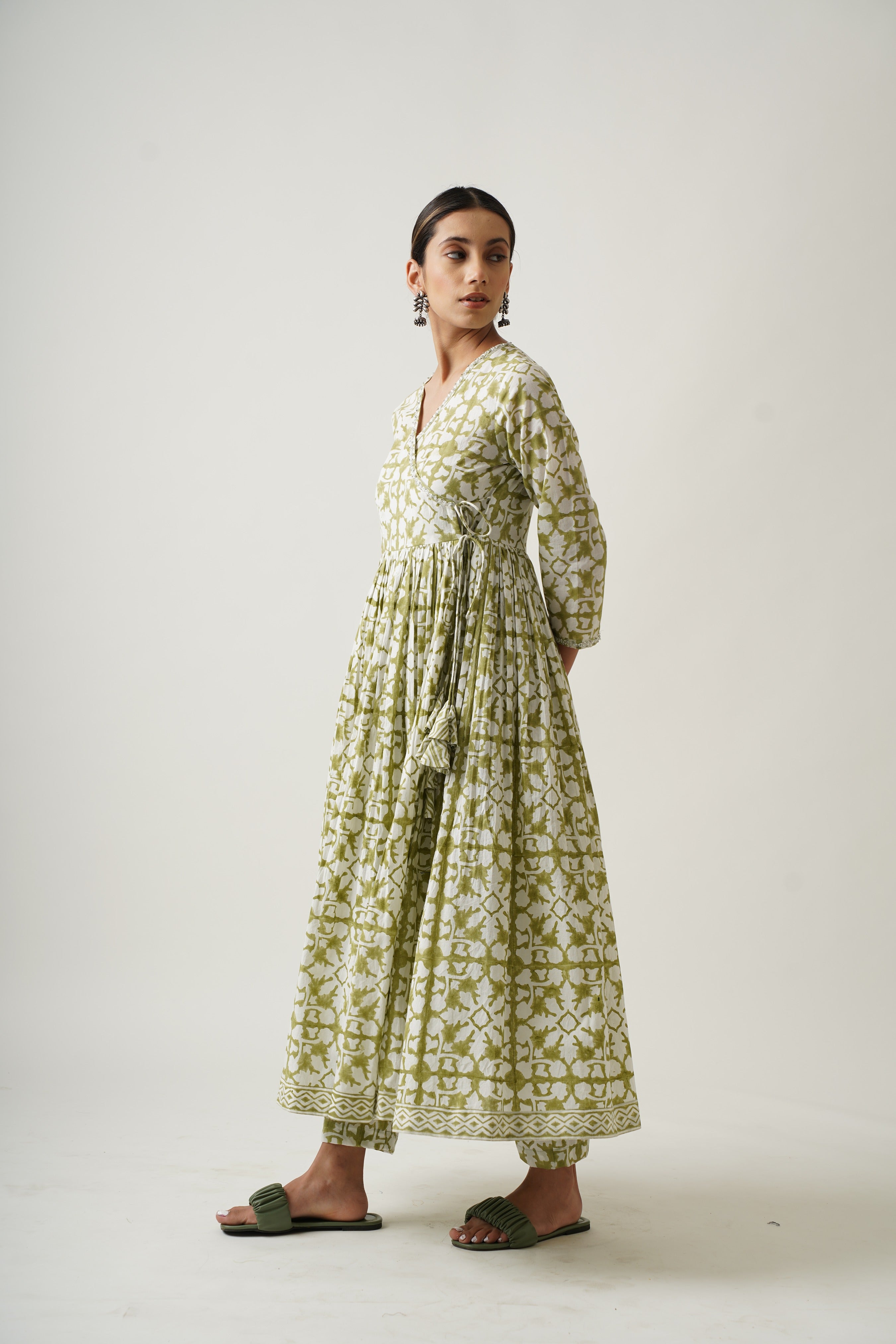 Spring Grass Maya Set with Dupatta