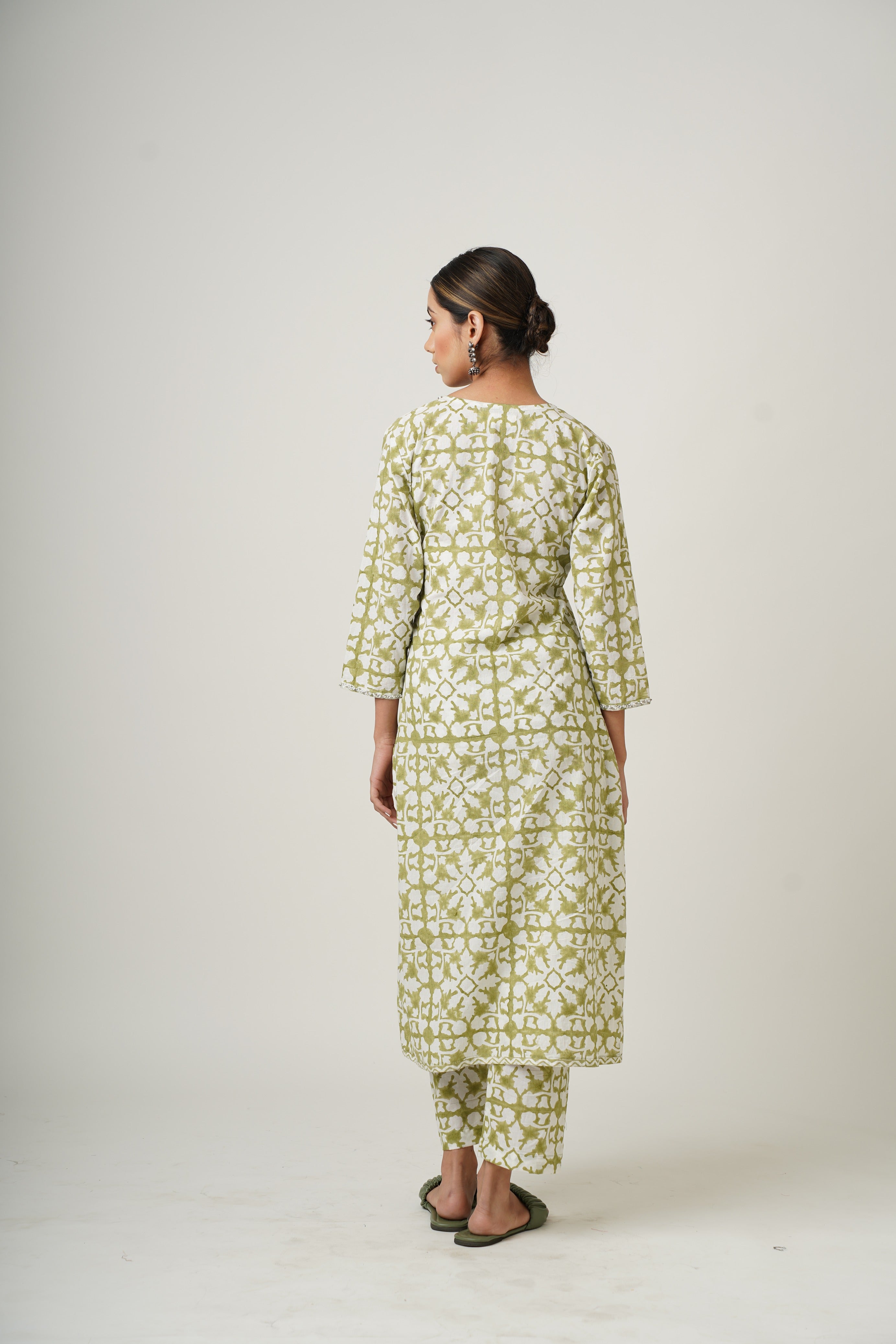 Spring Grass Layla Set with Dupatta