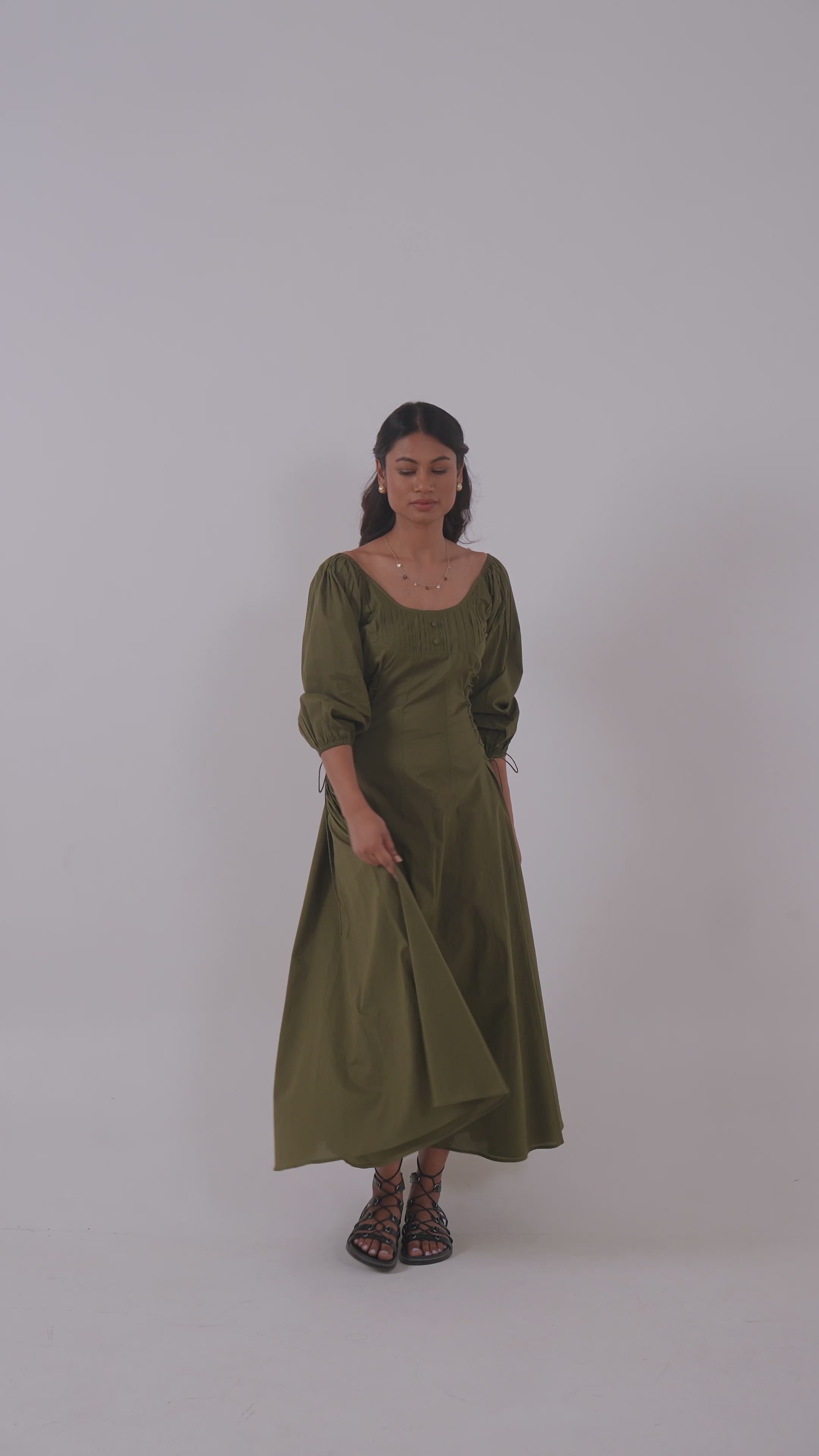Kavi Dress