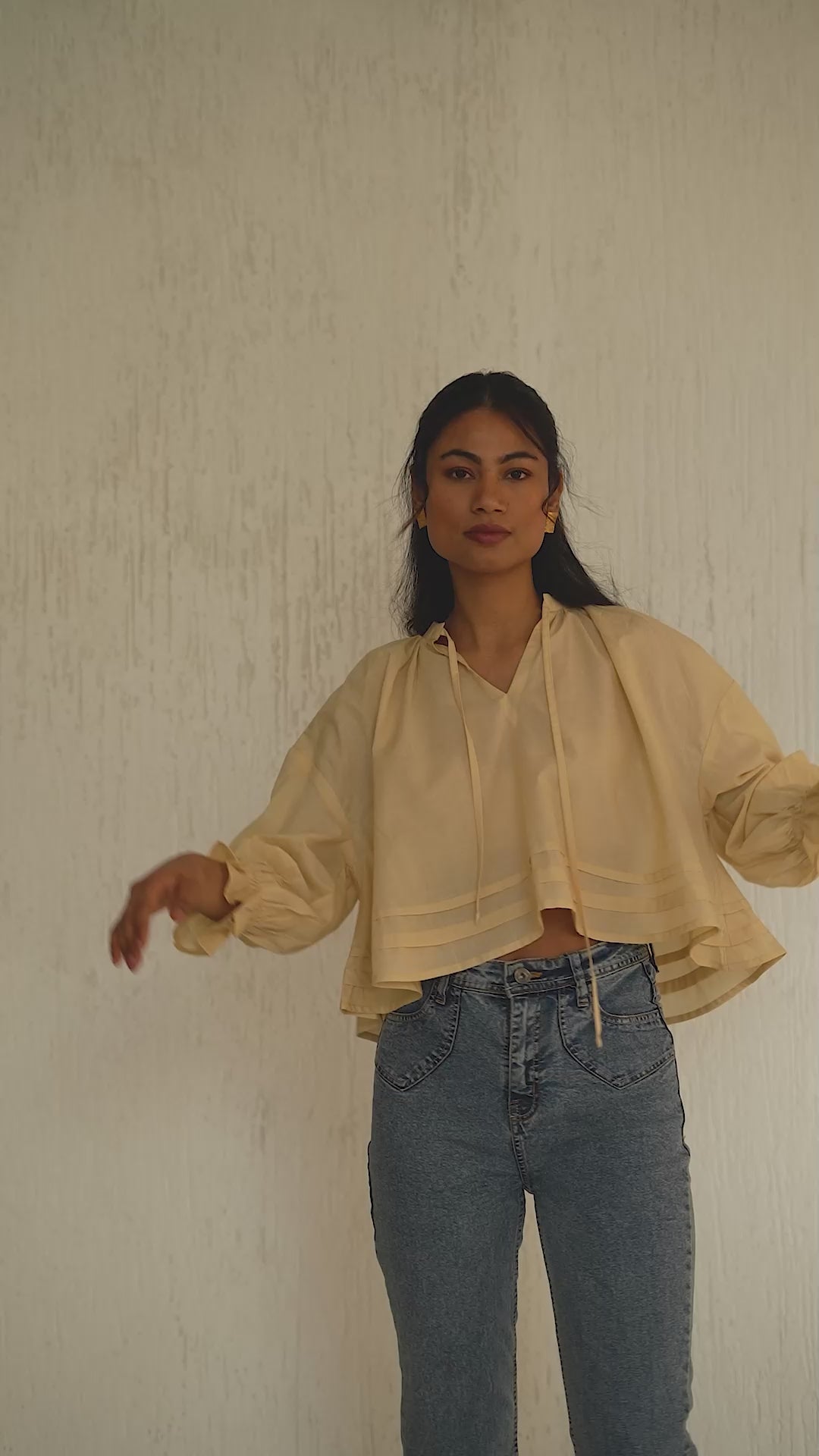Sand Bed Beige Suki Top